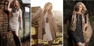 Container Herbst 2012: Tunika Madelon mit Kleid Mejse, Mantel Milna und Kleid Margit (Quelle: container.dk) Links: 2-1980 Madelon knit tunic, 3-2144 Mejse dress, 9-1998 Magnina scarf; Mitte: 3-2139 Merri dress, 9-2153 Mirabelle scarf, 8-2080 Milna coat, 9-2090 Monalisa tights; Rechts: 3-2047 Margit dress, 1-2053 Maribel waistcoat