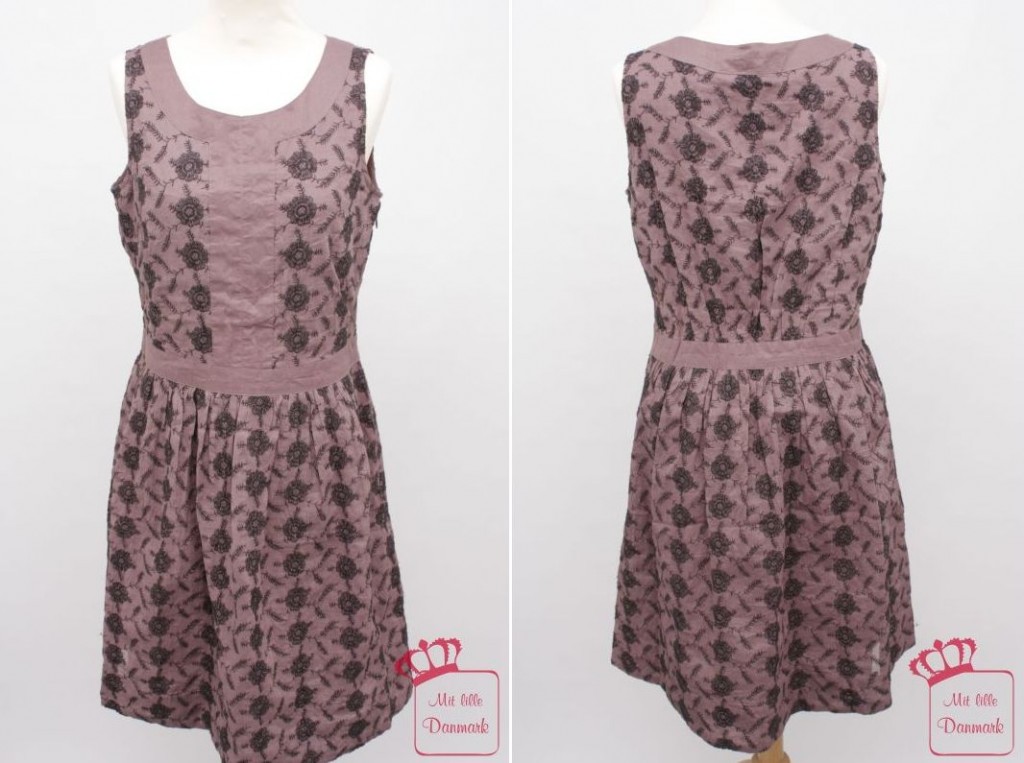Aus der Winter-Kollektion 2012 von Noa-Noa: Kleid "Christmas Rose" (1-1874-1) in der Farbe Dark-Powder