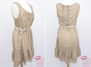 Nü by Staff-Woman: Tailliertes gemustertes Kleid mit Schleife (3546-23) Aus der Frühlingskollektion 2013 von Nü by Staff-Woman: Kleid 3546-23 in der Farbe 614.